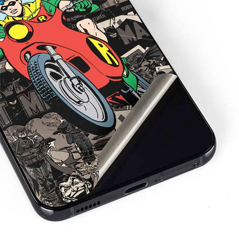 DC Comics Robin Vintage Action pose pattern Galaxy S22 Plus Skin